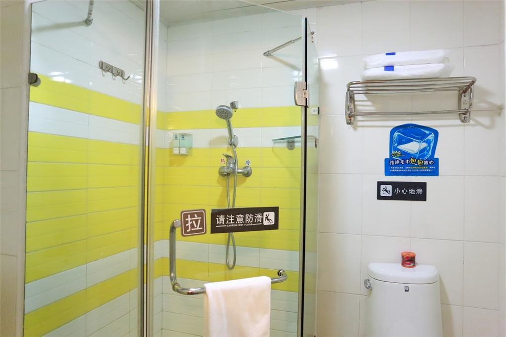 7天连锁酒店泰州南通路中嘉店 台州 外观 照片